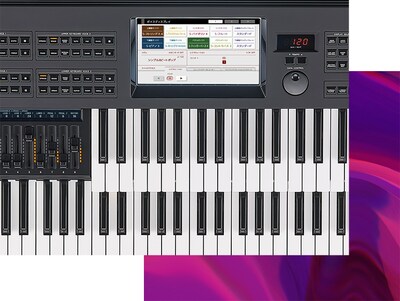 Yamaha Electone 上下鍵盤與控制面板的特寫。
