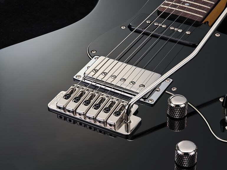 PACIFICA611V BTR LTD Wilkinson VS50 6 Vibrato Bridge