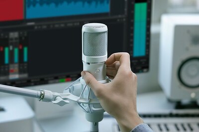 Yamaha YCM705: Convenient low-cut filter gets the sound right even before the mix