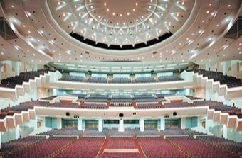 日本八王子創價大學禮堂
