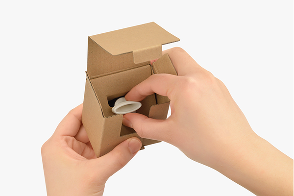 Easy-carry mini case